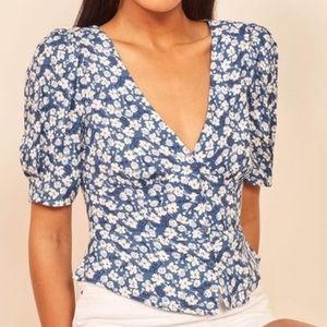 Gently used reformation Raquel button down blouse. Super cute!
